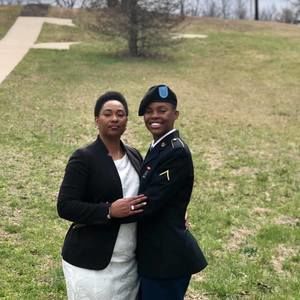 Meet your Posher, Paula